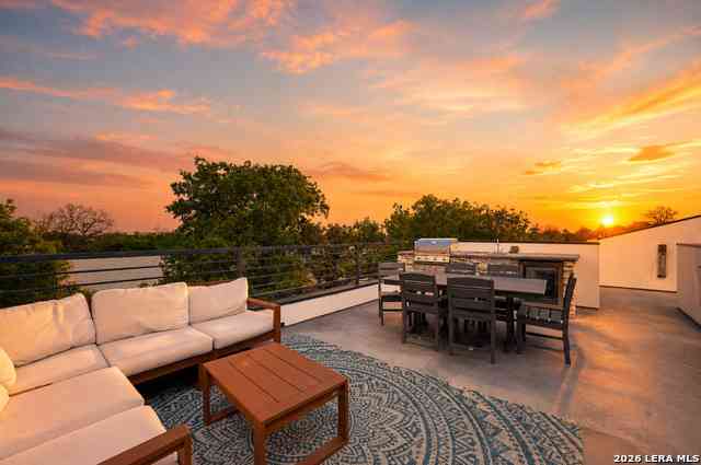 Townhouse For Sale - 715 Eleanor Ave #101<br/> San Antonio, TX 78209