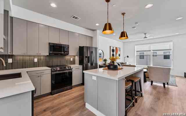 Apartment For Sale - 1208 N Academy #UNIT 3205<br/> New Braunfels, TX 78130