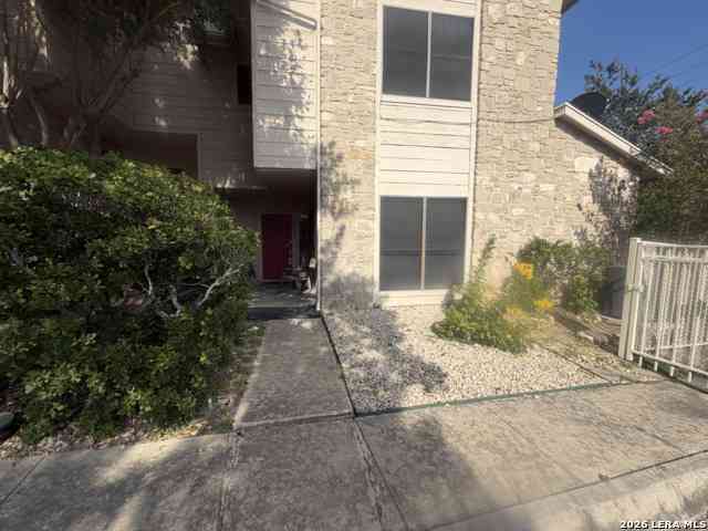 Apartment For Sale - 829 W Bitters #303<br/> San Antonio, TX 78232