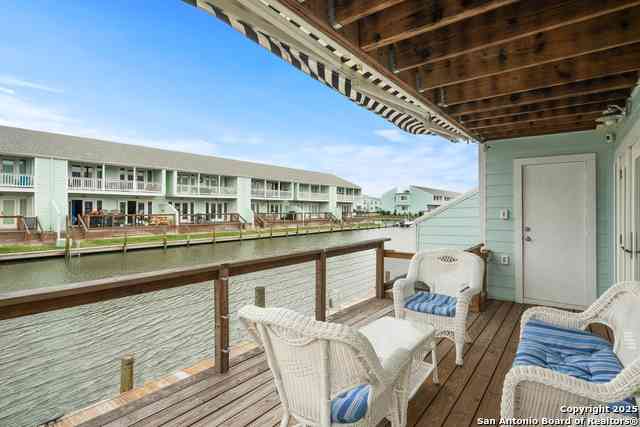 Apartment For Sale - 706 Lauderdale Dr #706<br/> Rockport, TX 78382