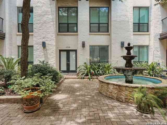 Apartment For Sale - 221 Lexington Avenue #104<br/> Bexar County, San Antonio, TX 78215