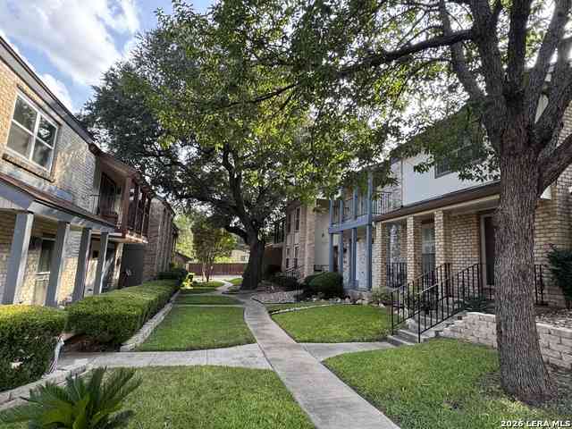 Townhouse For Sale - 11303 Vance Jackson Rd #H2<br/> San Antonio, TX 78230