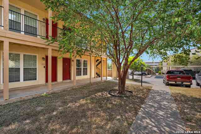 Townhouse For Sale - 8702 Village #814<br/> Bexar County, San Antonio, TX 78217