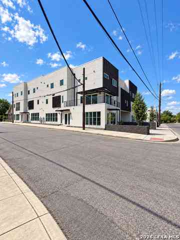 Apartment For Sale - 2619 S Flores St #2-3<br/> San Antonio, TX 78204