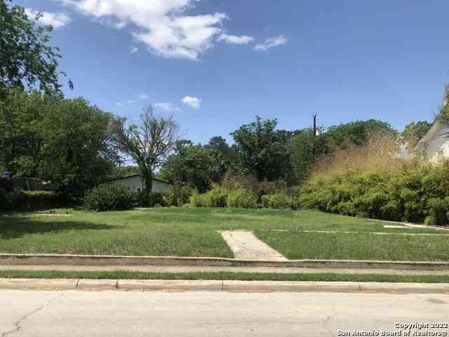 Vacant Land For Sale - 233 E Craig Pl<br/> San Antonio, TX 78212
