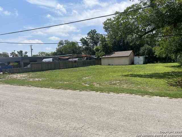 Vacant Land For Sale - 170 Mary Helen Dr.<br/> San Antonio, TX 78222