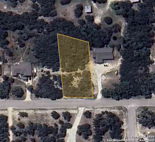 Vacant Land For Sale - 1643 Desiree<br/> Canyon Lake, TX 78133