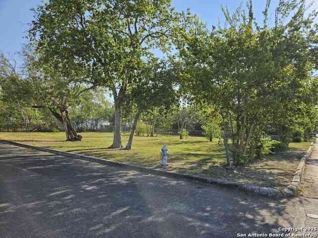 Vacant Land For Sale - 546 Seay<br/> Seguin, TX 78155