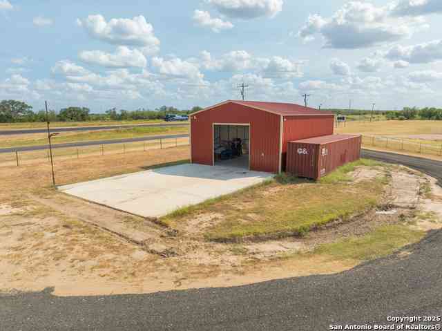 Vacant Land For Sale - 14951 N Ih 35<br/> Moore, TX 78057