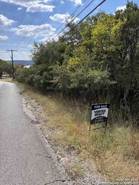 Vacant Land For Sale - 2870 Skyline<br/> Canyon Lake, TX 78133