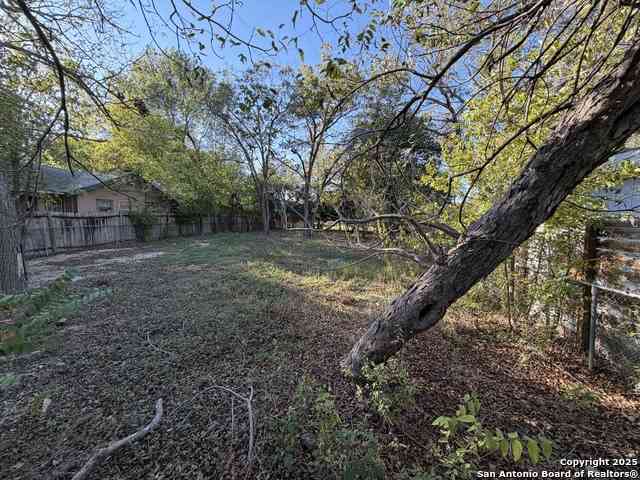 Vacant Land For Sale - 2044 Katy<br/> New Braunfels, TX 78130