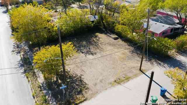 Vacant Land For Sale - 907 S Navidad St 1<br/> San Antonio, TX 78207