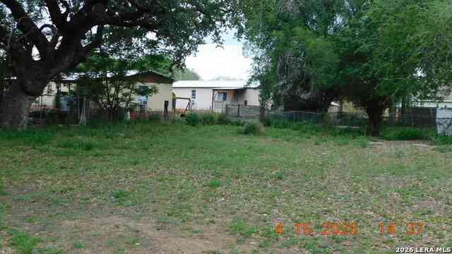 Vacant Land For Sale - 609 4th St<br/> Pleasanton, TX 78064