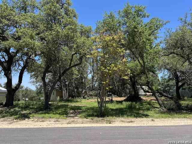 Vacant Land For Sale - 301 Greenwood St<br/> Canyon Lake, TX 78133
