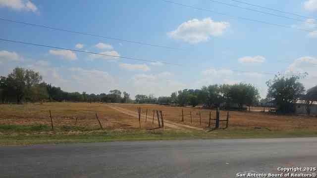 Vacant Land For Sale - 18000 Wisdom Rd<br/> Lytle, TX 78052