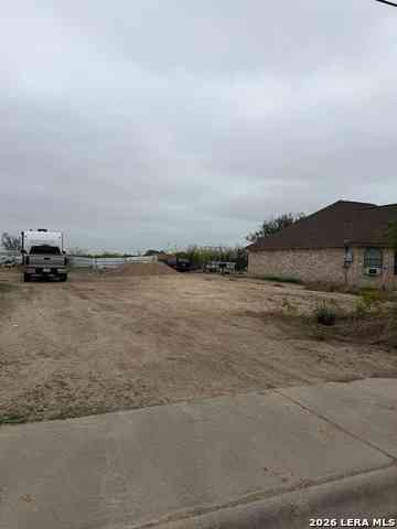 Vacant Land For Sale - 209 Nogal Street<br/> Eagle Pass, TX 78852
