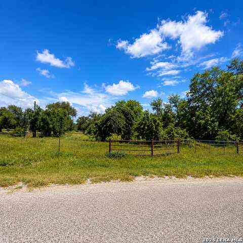 Vacant Land For Sale - 68749 E County Road 6871<br/> Natalia, TX 78059