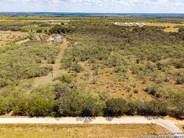 Vacant Land For Sale - 211 Halm Rd<br/> Seguin, TX 78155