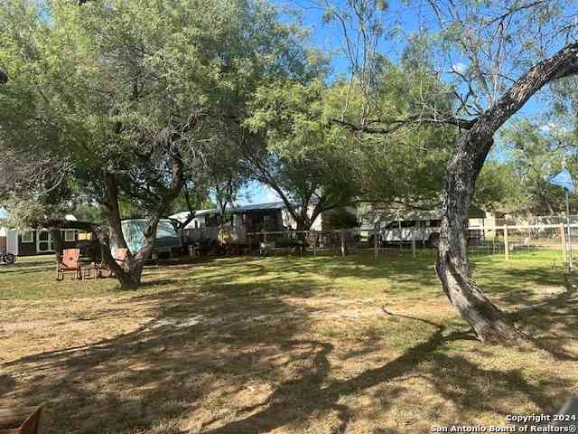 Vacant Land For Sale - 507 Mulberry St<br/> Atascosa County, Jourdanton, TX 78026