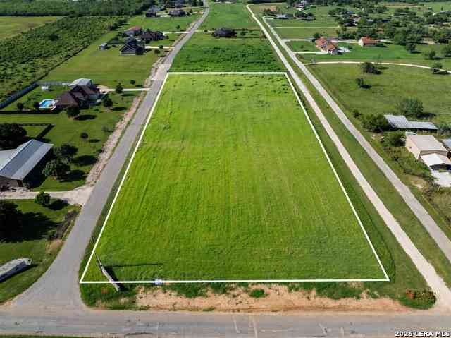 Vacant Land For Sale - 114 County Road 684<br/> Lytle, TX 78052