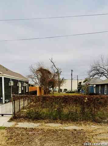 Vacant Land For Sale - 1507 E Crockett St<br/> San Antonio, TX 78202