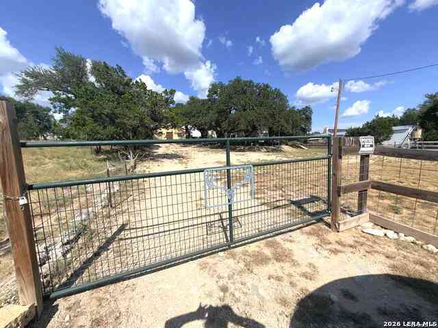 Vacant Land For Sale - 1071 Cypress Dr<br/> Canyon Lake, TX 78133