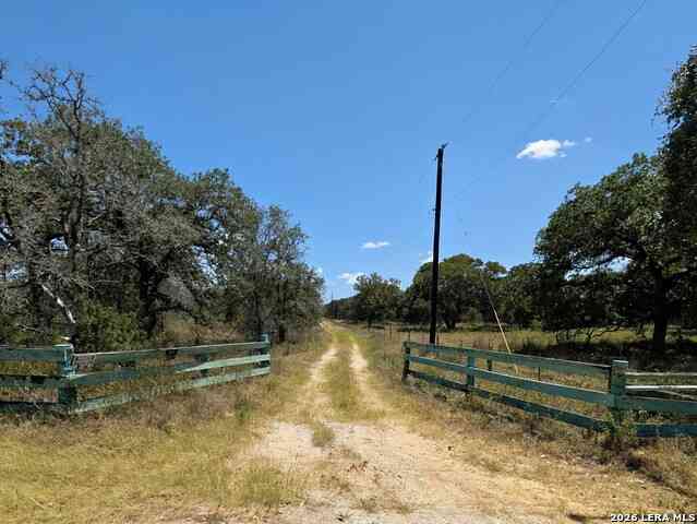 Other For Sale - 2404 County Road 320<br/> Floresville, TX 78114
