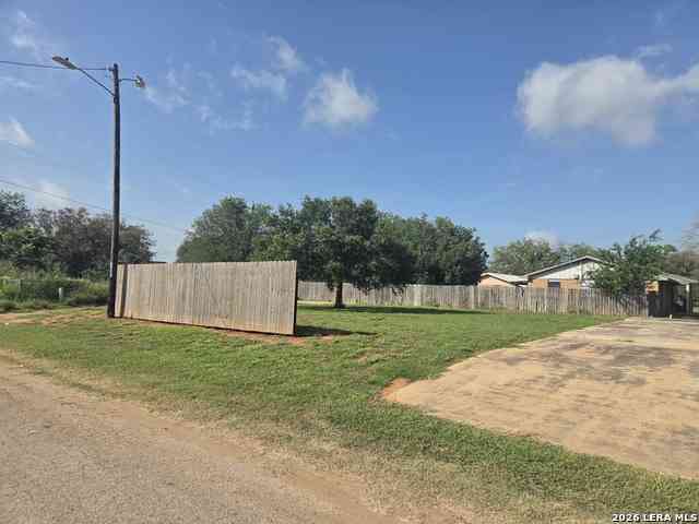 Vacant Land For Sale - 1438 N Huajillo St<br/> Frio County, Pearsall, TX 78061