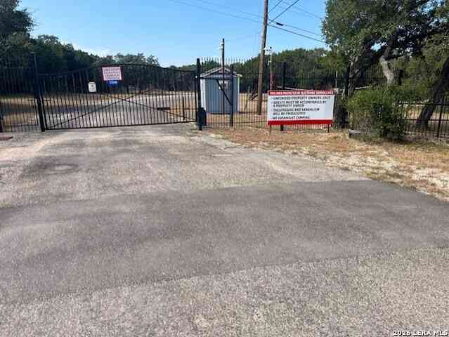 Land For Sale - TBD Lakepark<br/> Lakehills, TX 78063