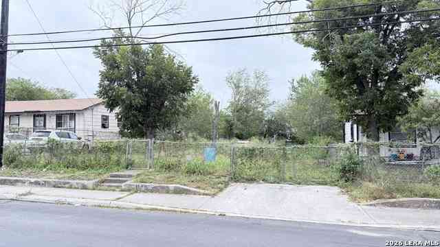 Vacant Land For Sale - 2942 Pitluk Ave<br/> San Antonio, TX 78211