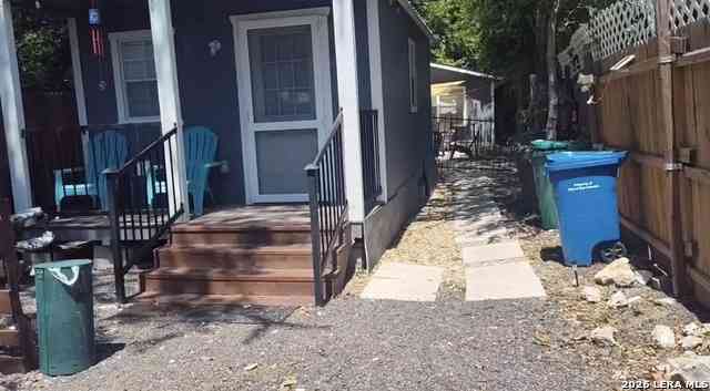 Land For Sale - 1305 Vickers Ave<br/> San Antonio, TX 78211