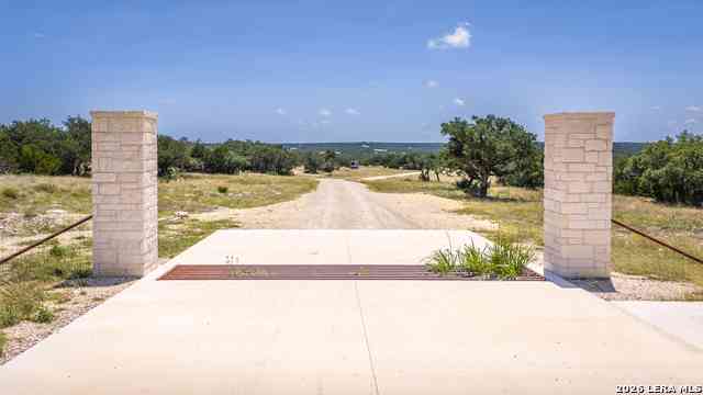 Vacant Land For Sale - 26477 Highway 83 Lot 2<br/> Kerr County, Mountain Home, TX 78058
