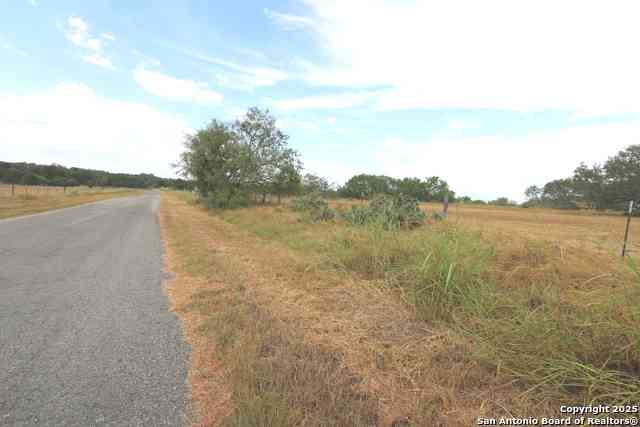 Vacant Land For Sale - 2.26 ACRES (tract 4) Cr 433<br/> Stockdale, TX 78160