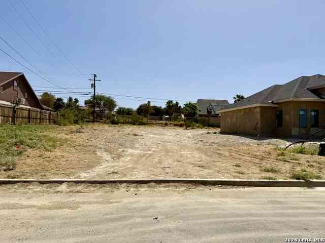 Vacant Land For Sale - 748 Encinal Dr<br/> Eagle Pass, TX 78852