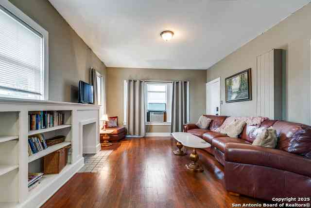 Multifamily For Sale - 765 Fulton<br/> San Antonio, TX 78212