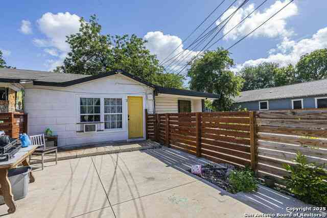 Multifamily For Sale - 435 Gould<br/> San Antonio, TX 78207