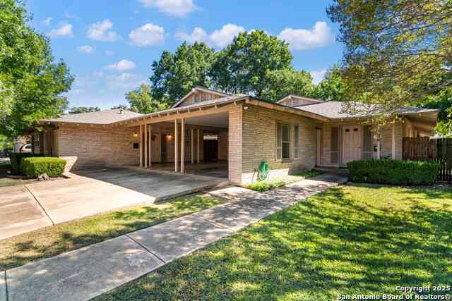 Multifamily For Sale - 126 Treasure Way<br/> San Antonio, TX 78209