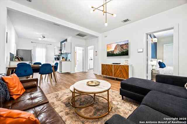 Multifamily For Sale - 210 Wilkens Ave<br/> San Antonio, TX 78210