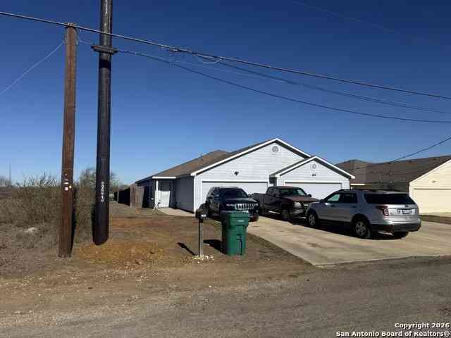 Multifamily For Sale - 1103 Maple<br/> Jourdanton, TX 78026