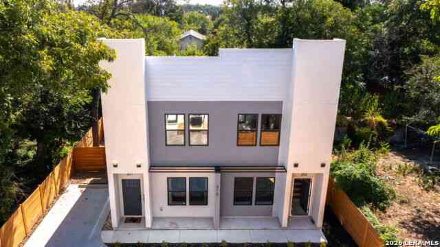 Multifamily For Sale - 210 Piedmont<br/> San Antonio, TX 78203