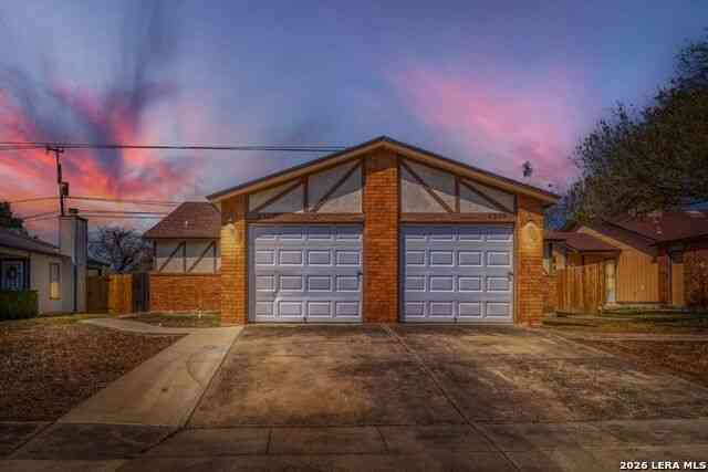 Multifamily For Sale - 6307 Waddesdon Wood<br/> San Antonio, TX 78233