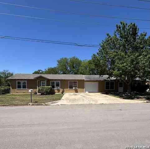 Multifamily For Sale - 1057 Dunlap Dr<br/> New Braunfels, TX 78130