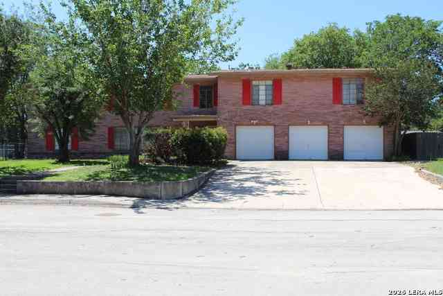 Multifamily For Sale - 206 Senisa Dr<br/> San Antonio, TX 78228