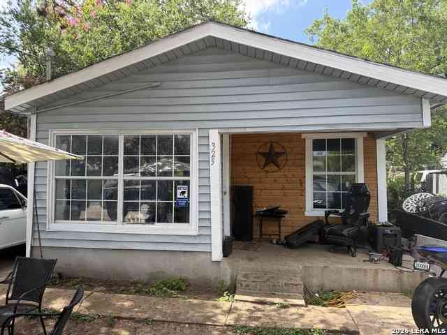Multifamily For Sale - 325 Sims<br/> San Antonio, TX 78225