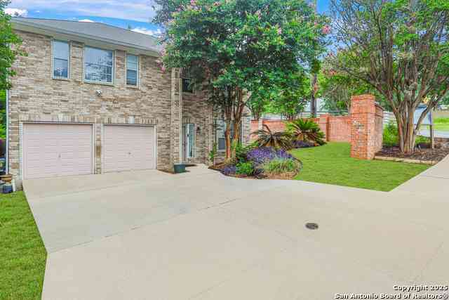 Homes For Sale - 3002 Fall Way<br/> San Antonio, TX 78247