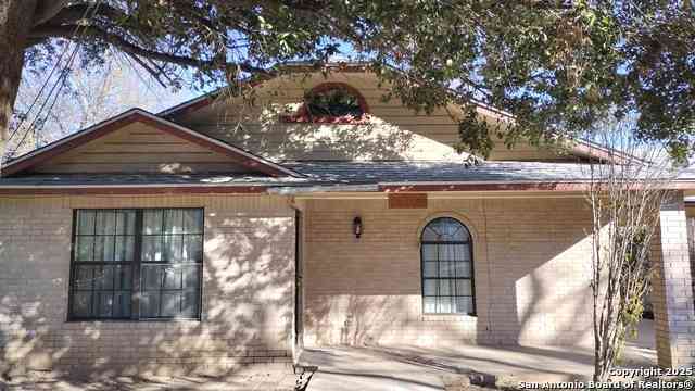 Homes For Sale - 116 Flann Aly<br/> San Antonio, TX 78207
