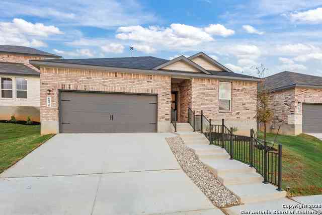 Homes For Sale - 6875 Comanche Cave<br/> Bexar County, San Antonio, TX 78233