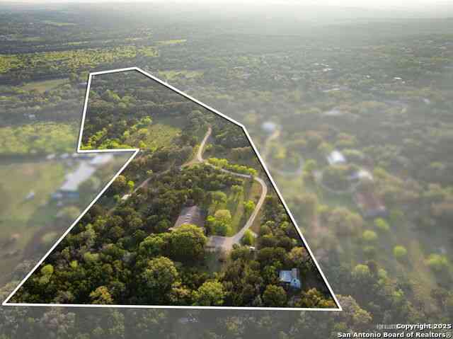 Homes For Sale - 200 Elm Creek<br/> New Braunfels, TX 78132