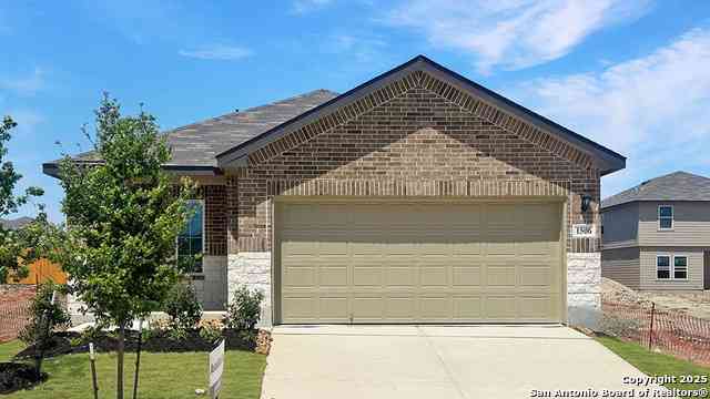 Homes For Sale - 1506 Champagne Oak<br/> New Braunfels, TX 78130