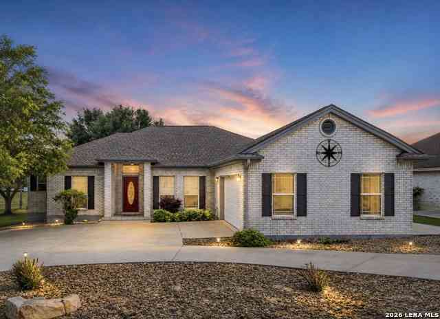 Homes For Sale - 460 Shayla Lane<br/> Canyon Lake, TX 78133